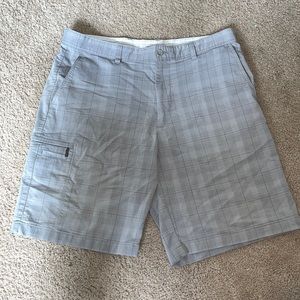 Greg Norman Shorts with side pocket